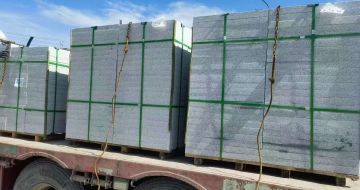 唐山 芝麻白花岗岩地铺石装车日常