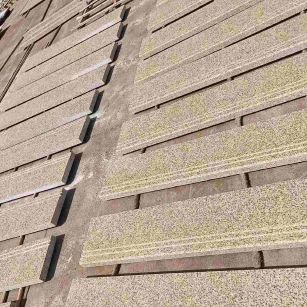 唐山 黄金麻花岗岩光面楼梯踏步