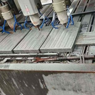 唐山 芝麻白花岗岩荔枝面盲道雕刻