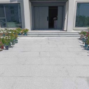 唐山 芝麻白花岗岩地铺石地面铺装