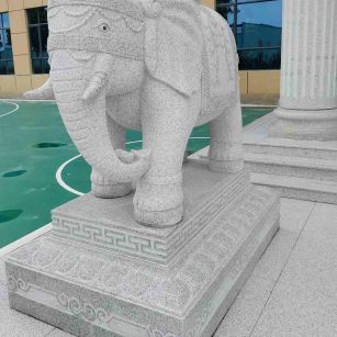 唐山 白麻花岗岩动物异形石雕-大象