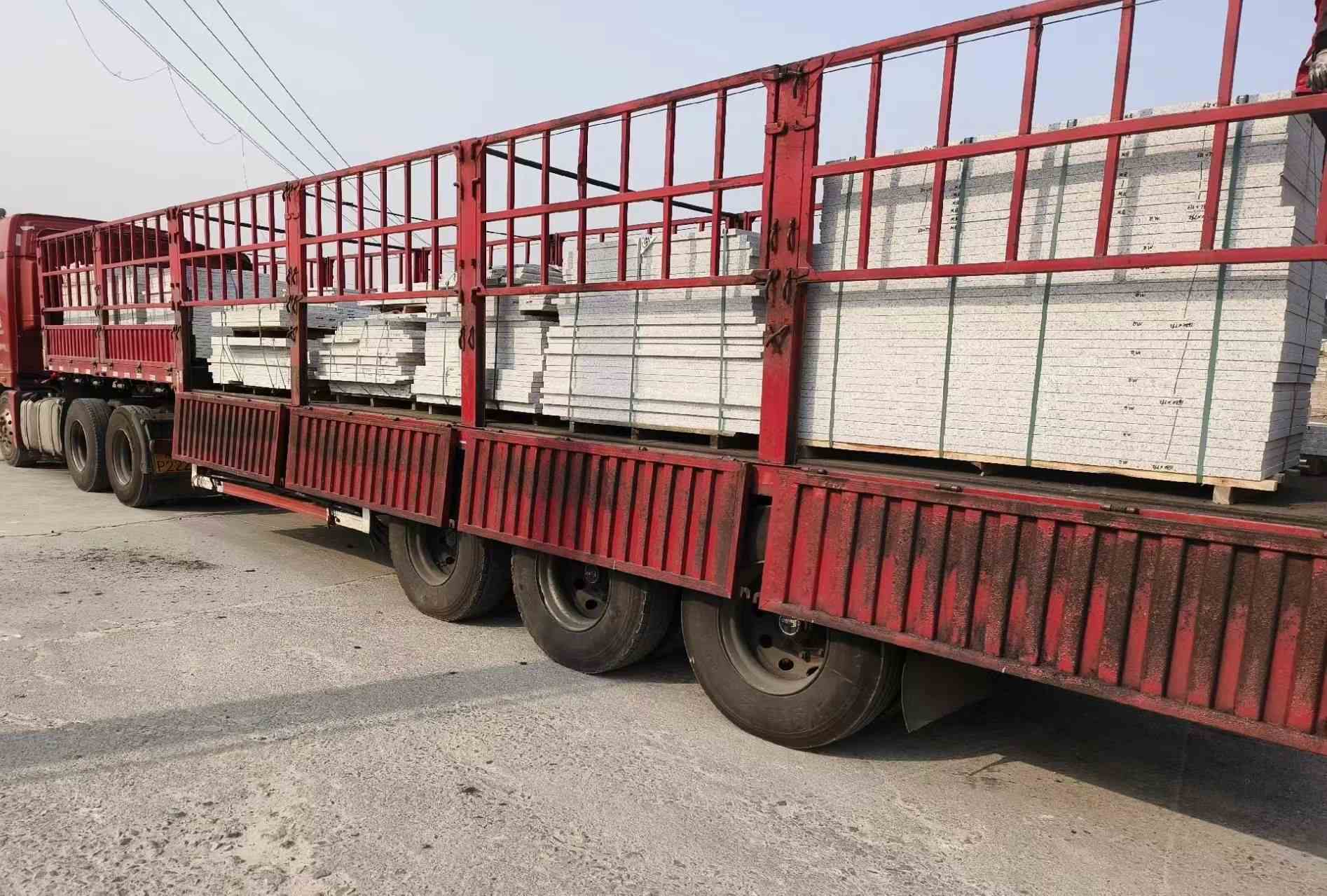 唐山 白麻荔枝面外墙干挂，工厂装车日常