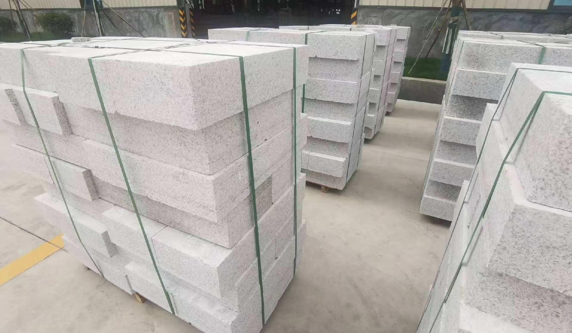 唐山 白麻花岗岩路沿石，立缘石，平缘石，路牙石，道牙石，马路牙子等