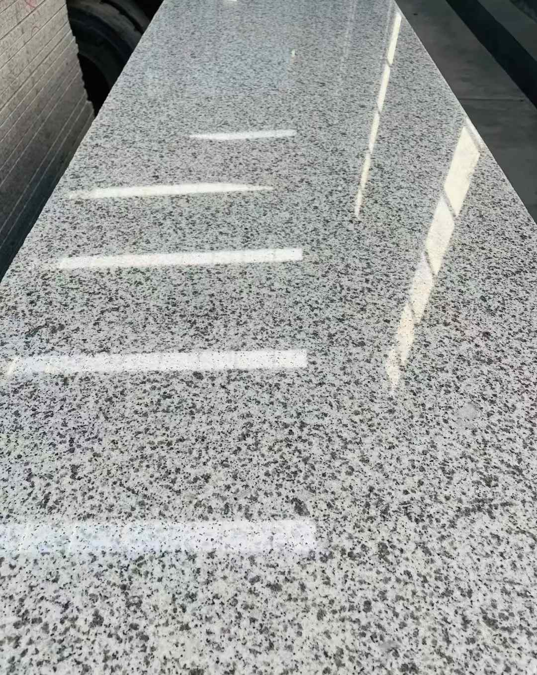 唐山 白麻花岗岩光面毛板