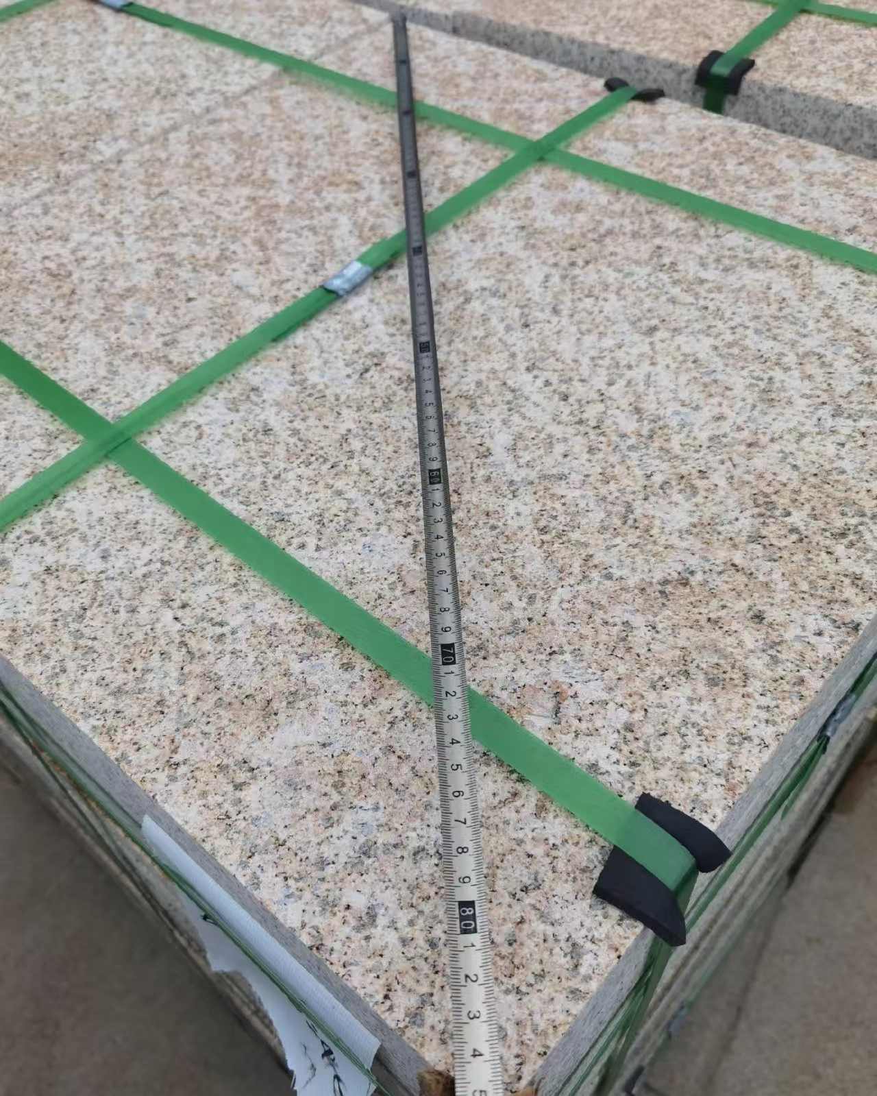 唐山 黄金麻火烧面地铺石