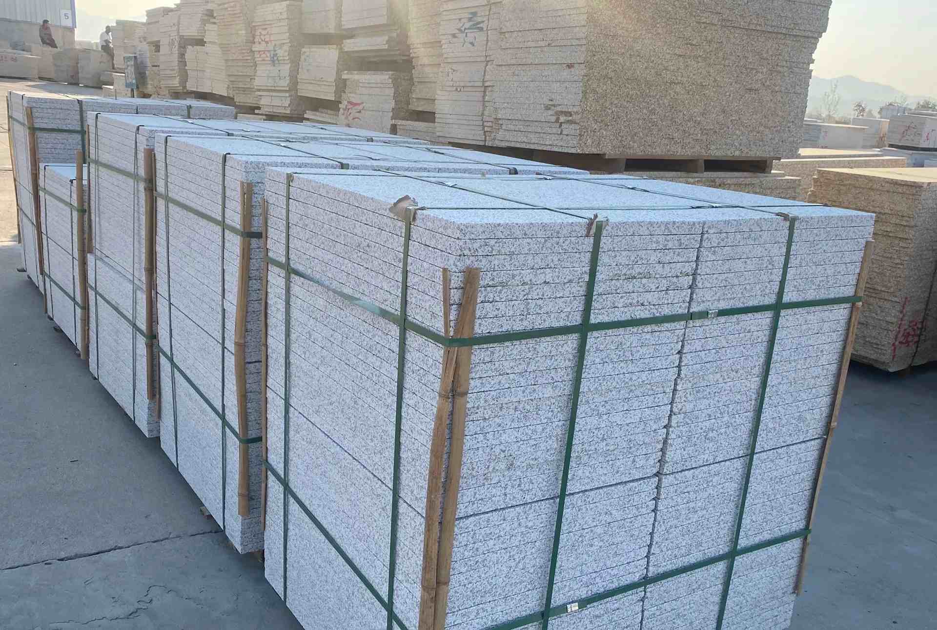 唐山 白麻花岗岩荔枝面地铺石